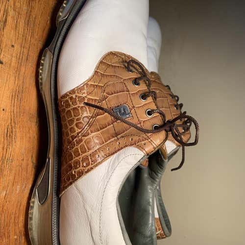 Brown Men's Size Men's 10.5 (W 11.5) Footjoy Golf Shoes