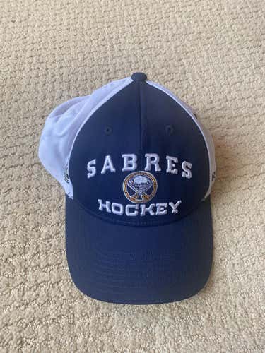 Buffalo Sabers Pro Camp Small / Medium Reebok Hat