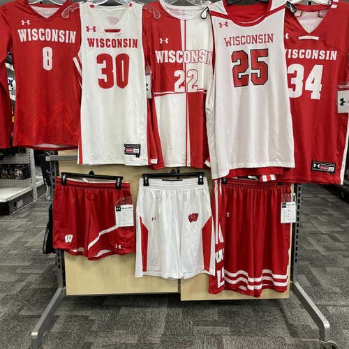 Wisconsin Badgers Under Armour Fan Package #1