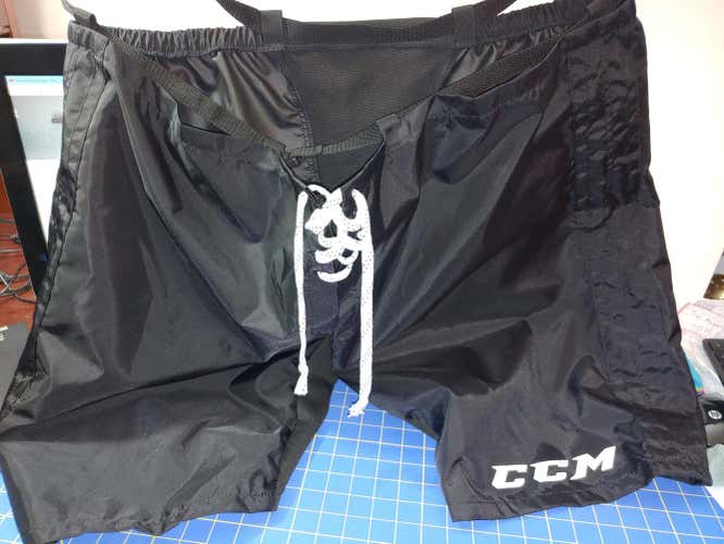 Used Senior Goalie P15G L- XL CCM Pant Shell