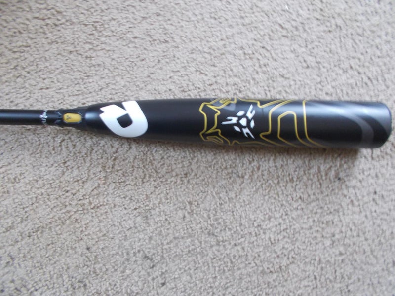 Used like new High School/College 2020 BBCOR Certified DeMarini CF Zen Bat (-3) 31 oz 34"