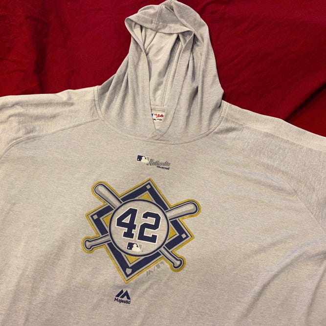 RARE - MLB #42 Jackie Robinson Day Gray Adult XXXL Majestic Hoodie Sweatshirt