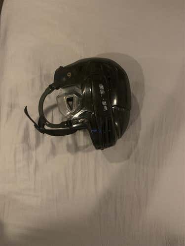 Black Used Medium Bauer Re-Akt 100  Helmet