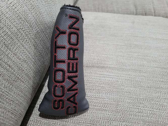 Scotty Cameron Head Cover