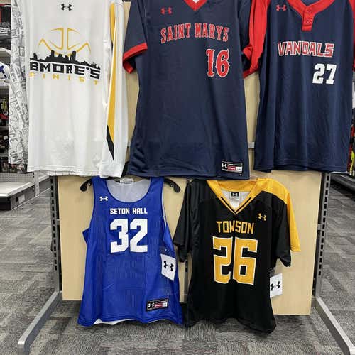 New Men's Under Armour Apparel