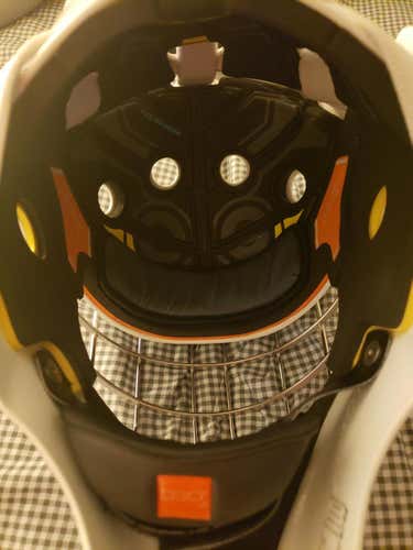 Used Senior CCM 1.9 Goalie Mask