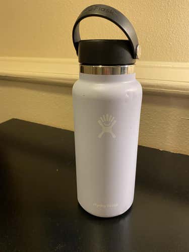 32 Oz Blue Hydroflask