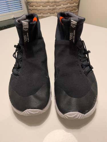 NIKE AIR FOOTSCAPE STYLE AH8689-001 COLORWAY BLACK/BLACK-SAFETY ORANGE-WHITE