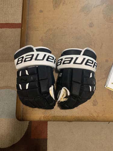 Black Senior Bauer Nexus N2900 14"  Gloves