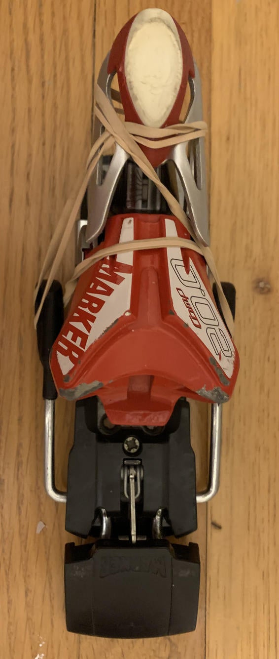 Marker Comp 20 Din Bindings | SidelineSwap | Buy and Sell on