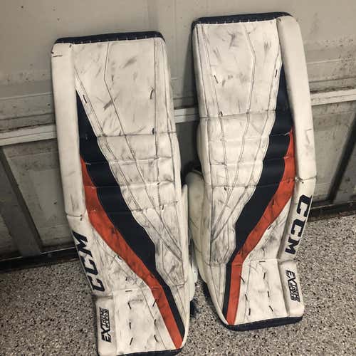 White Senior 36" CCM Extreme Flex lll Pro Stock Goalie Leg Pads