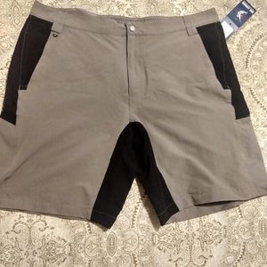 Men's New Reel Legend Adult Size 40 Other Shorts
