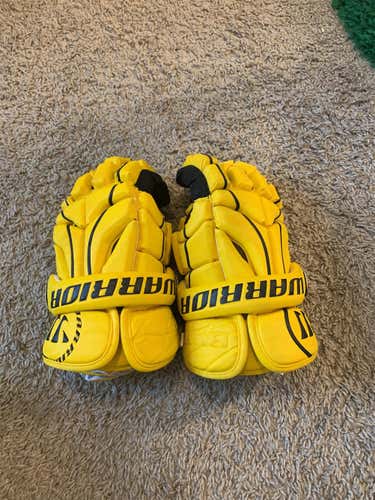 Yellow New Player's Warrior Burn 13" Lacrosse Gloves