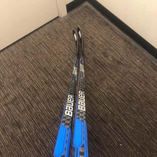 Bauer Nexus Pro Stock 2 PACK - P28, 87, Right Hand Stick