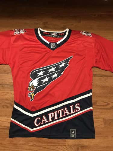 NEW Blank Washington Capitals Reverse Retro Jersey! Size 50/M