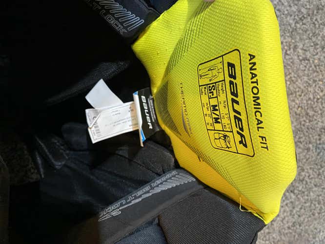 Black Used Senior Medium Bauer S29 Hockey Goalie Pants