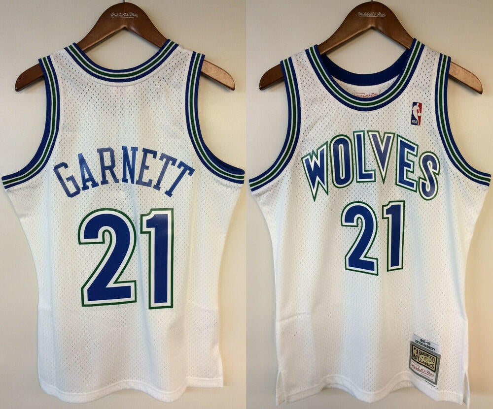 Kevin Garnett Autographed Minnesota Timberwolves Signed Mitchell and Ness  Authentic Basketball Jersey Fanatics Authentic COA Big Tic