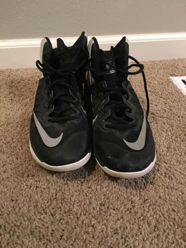 Used Size 10 (Women's 11) Nike Shoes