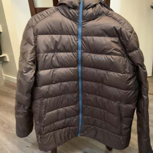 Adult Large Flylow Jacket