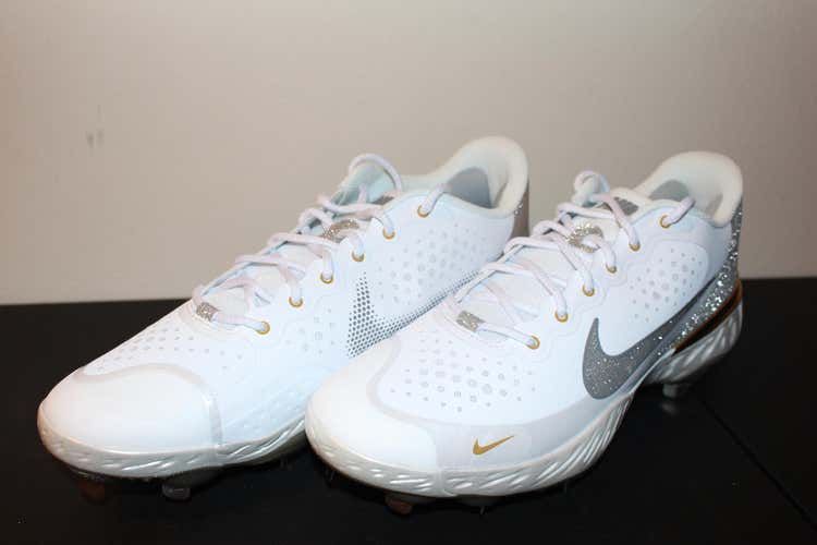 Brand New Nike Alpha Huarache 3 Reacts Cleats Size 11.5