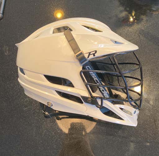 White Cascade R Lacrosse Helmet