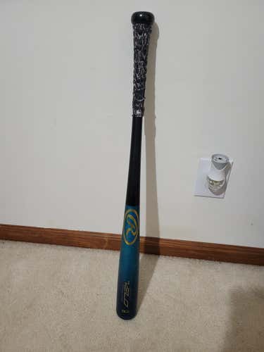 Used High School/College BBCOR Certified Rawlings Wood Composite Velo Bat (-3) 28 oz 31"