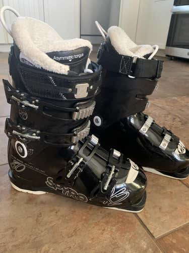 Used Women's K2 All Mountain Spyne Ski Boots Soft Flex