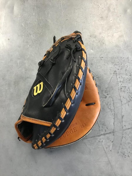 Used Wilson A2000 Pudge 32 1 2" Baseball & Softball Catchers Gloves
