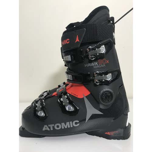 Lightly Used Men's Atomic Hawx Magna 90X All Mountain Ski Boots