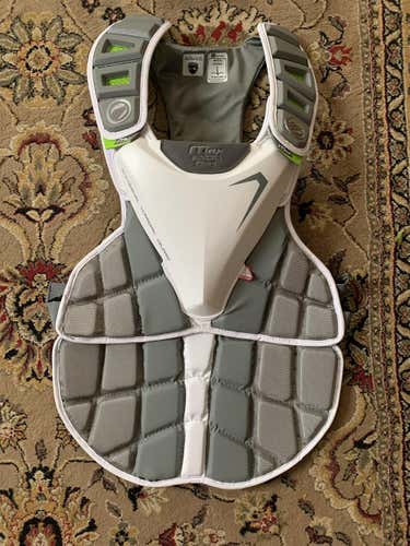 Gray Adult Large Maverik Max Chest Protector