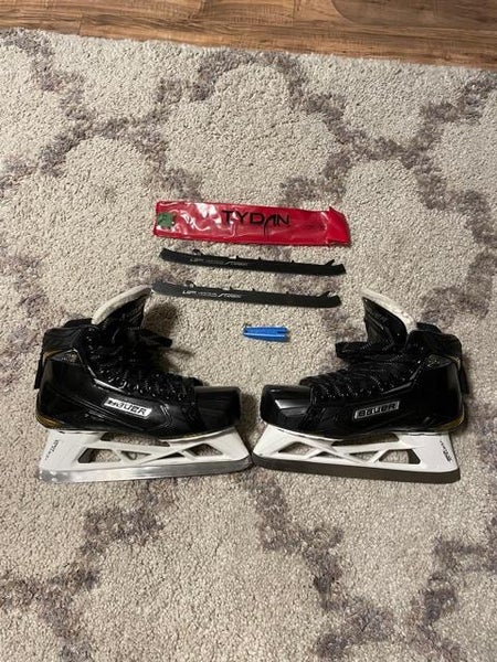 Senior Bauer Supreme 2S Pro Goalie Skates Regular Width Size 8.5