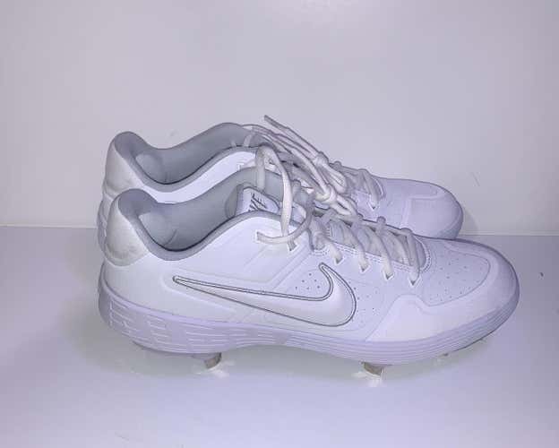 White Men's Metal Nike Baseball Cleats Size 11