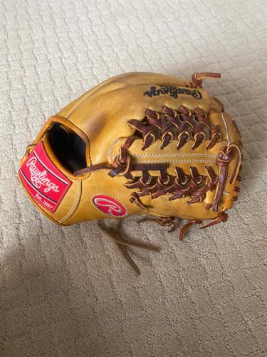 High School/College Pitcher's Heart of the Hide 11.5" Baseball Glove