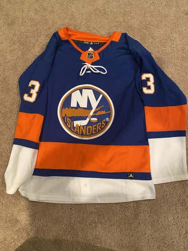 Mathew Barzal New York Islander Jersey