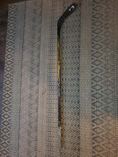 Jr Bauer 1s hockey stick 52 flex p88 kane curve
