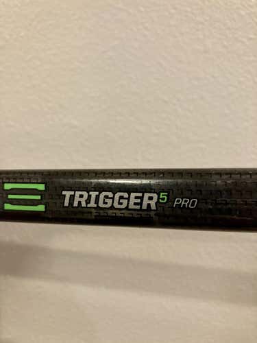 Like New Senior CCM Right Handed Ribcor Trigger 5 Pro Hockey Stick 75 flex P28