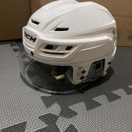 CCM Résistance  Médium + Bauer Visor
