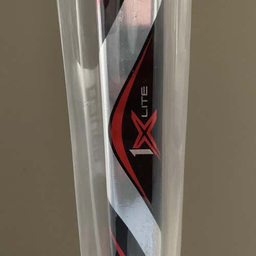 BRAND NEW (still sealed)Vapor 1X Lite Hockey Stick