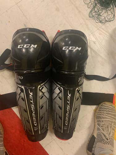 Senior CCM JetSpeed FT350  Shin Pads