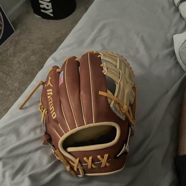High School/College Infield Pro Select 11.5" Baseball Glove