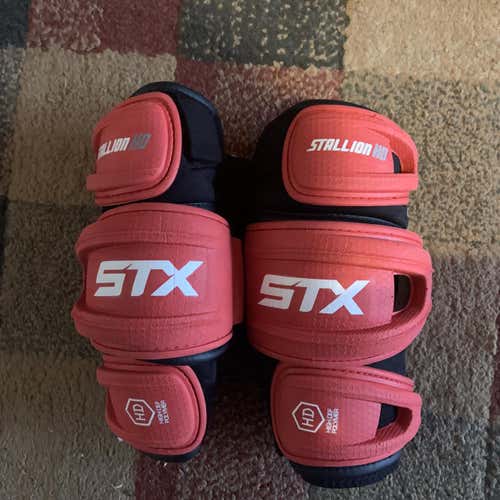 STX Stallion 500 Arm Pads
