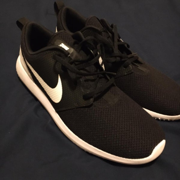 Black Men's Size 12 (Women's 13) Nike Golf Shoes