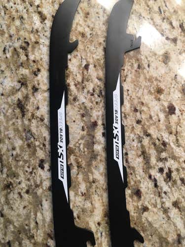 Black New CCM Speed Blade Pair XS1 271