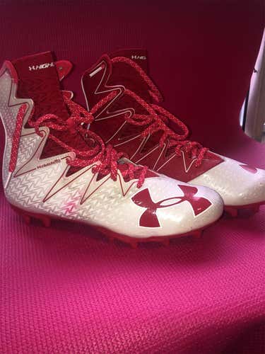 Under Armour Red Men's Molded Cleats Low Cut