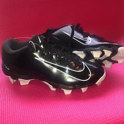 Nike VAPOR FastFlex Black Kid's Molded Cleats Low Cut