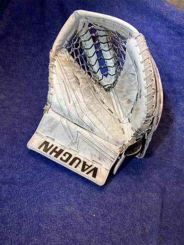 White Senior Regular Velocity V9 Pro Stock