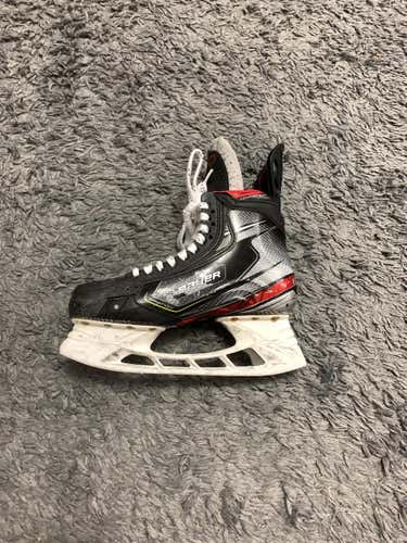 Senior Bauer Vapor 2X Pro Regular Width Pro Stock Size 7.5 Hockey Skates
