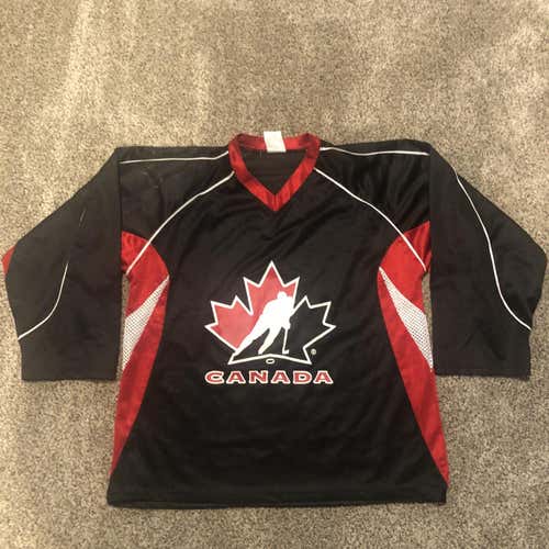New Team Canada Medium Jersey