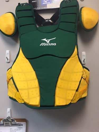 Green/Gold New Adult Mizuno Samurai Catcher's Chest Protector (NO TRADES)
