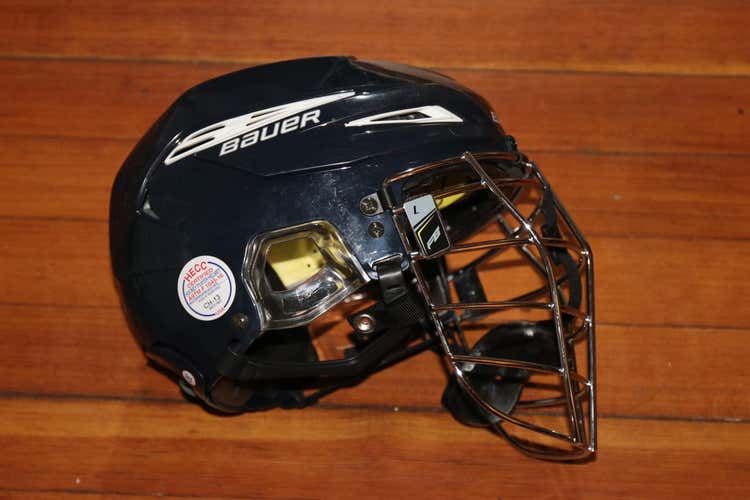 Bauer box lacrosse Helmet
